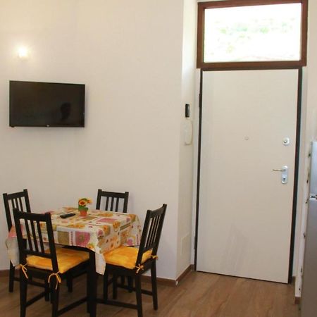 Sorrento Pacific Hill Apartment Bagian luar foto